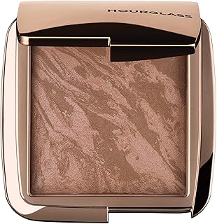 HOURGLASS Ambient Lighting Bronzer in Luminous Bronze Light. Highlighting Bronzer for a Natural Sun-Kissed Glow