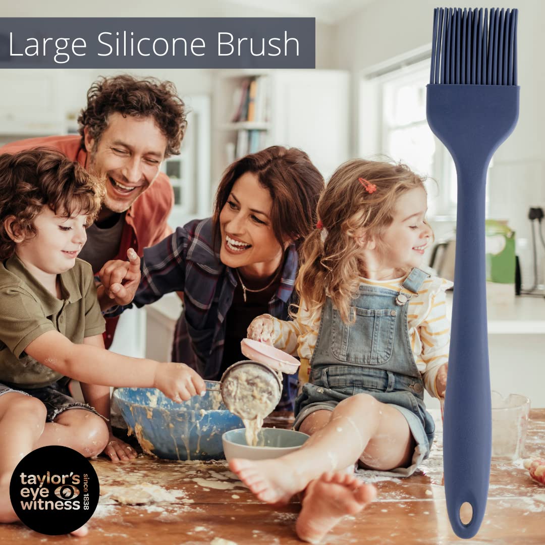 Taylors Eye Witness Denim Blue Silicone Large Basting & Coating Brush - Dishwasher Safe, Heat Resistant (260°C/500°F) - Image 2