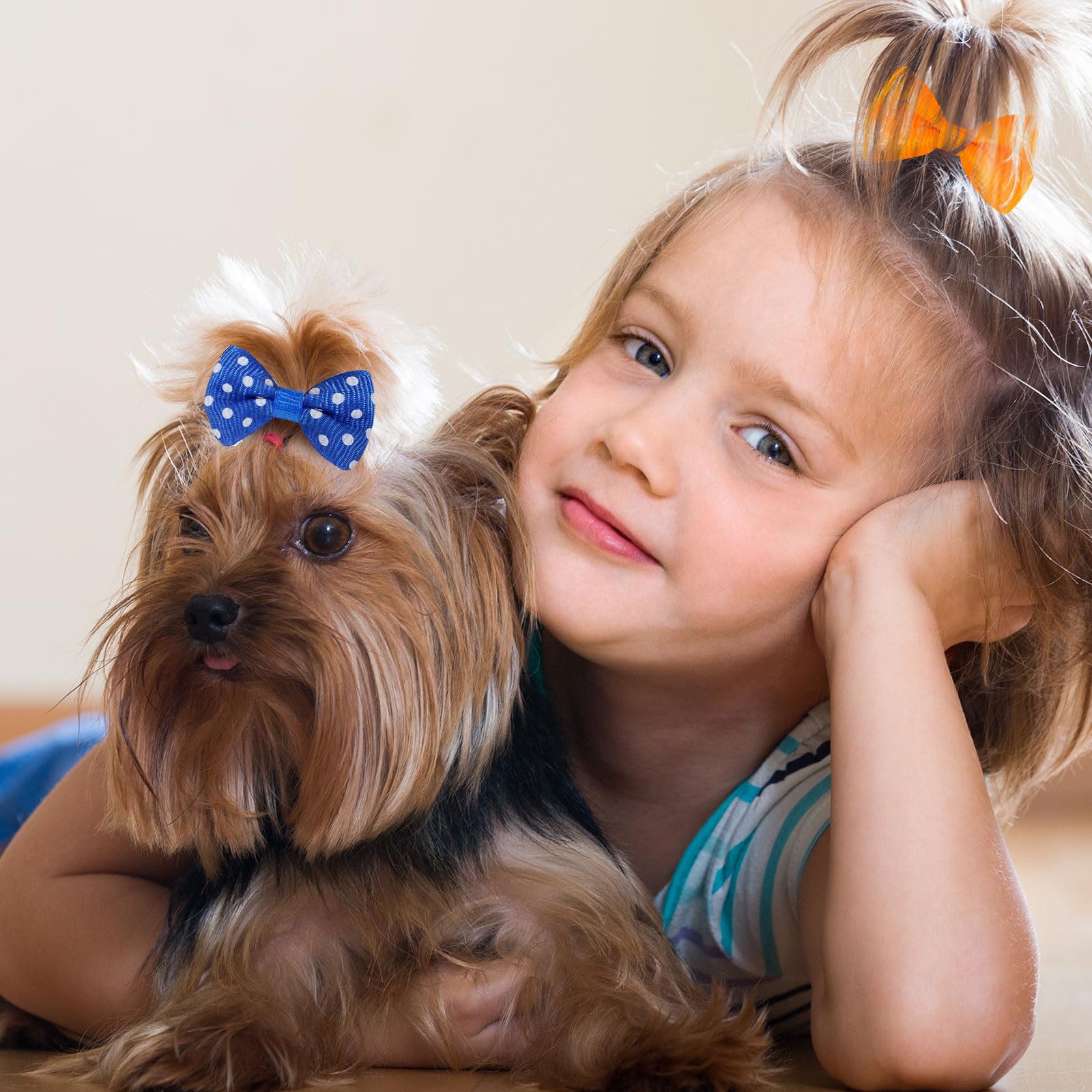 Crowye 400 Stück Hundeschleifen Set – Niedliche Haarschleifen Mit Gummiband Für Kleine Hunde & Katzen