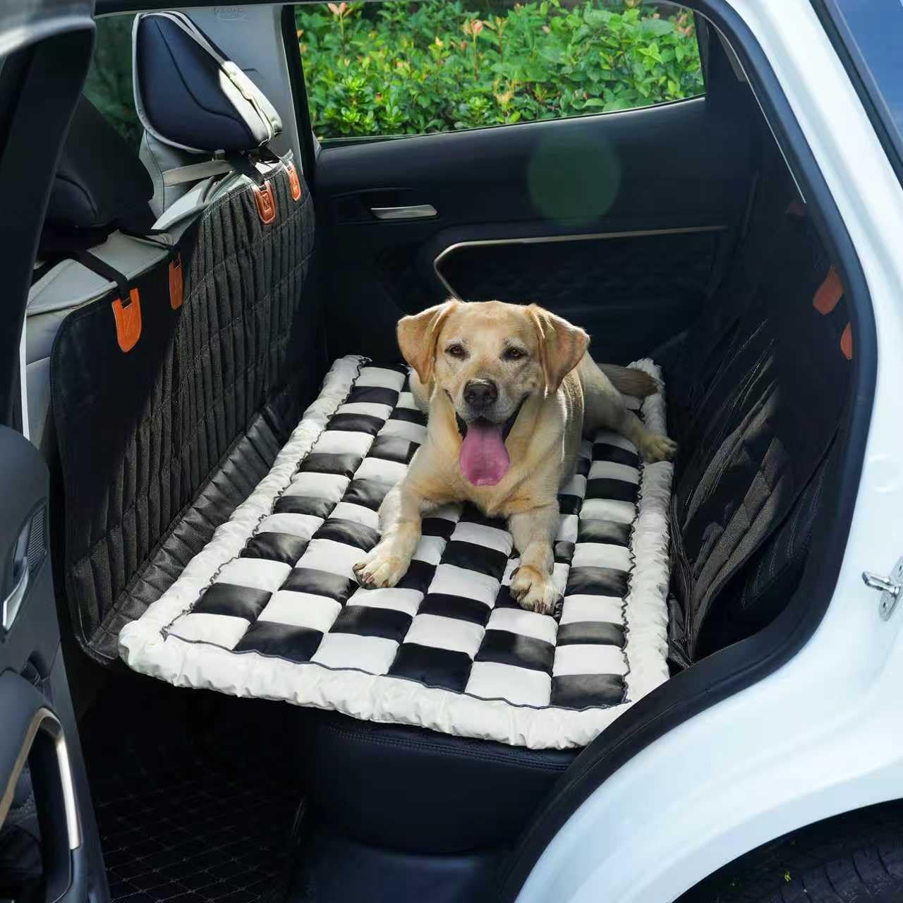 Dog Bed Mat for Car Back Seat，Waterproof Backseat Pet Bed Pad，Non-Slip Dog Car Seat Cover，Leather Pet Cushion Fit for Backseat Extenders and Trucks SUV (Black, 24.8x54 inch)