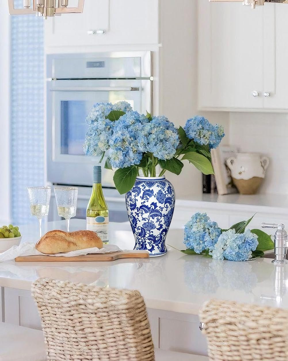 Blue and White Vase, Ceramic Vase for Home Decor 9.2" Chinoiserie Vases for Flowers Blue and White Porcelain Flower Vases for Living Room, Bathroom, Dinner Table Centerpieces