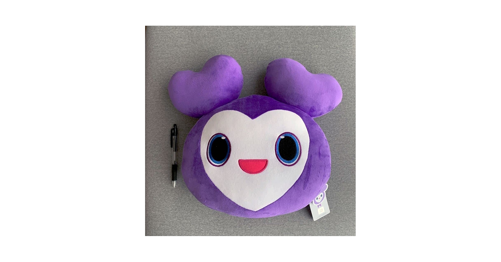 Amazon.co.jp: TWICEラブリークッション ぬいぐるみ 薄紫 公式