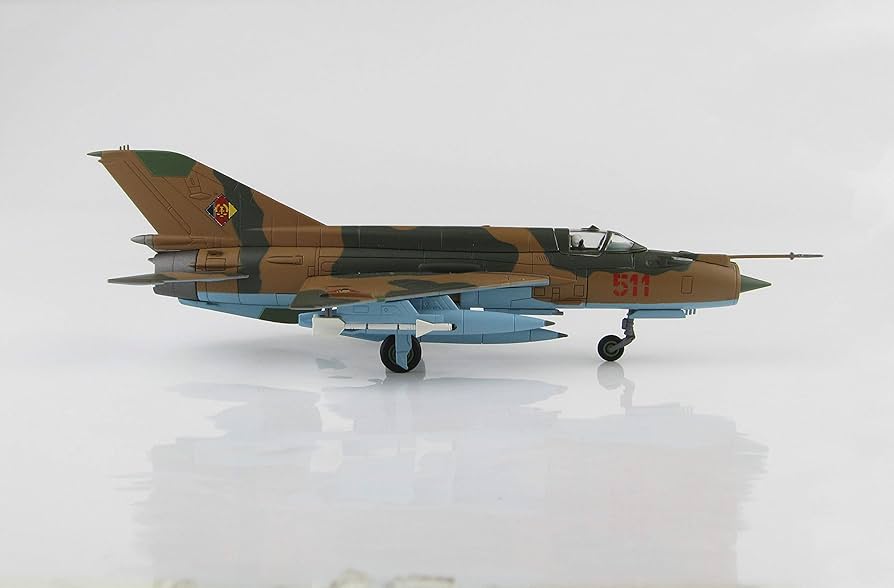 ホビーマスター 1/72 MIG-21PMF フィッシュベッド 71NZbD6ctKL.jpg_BO30,255,255,