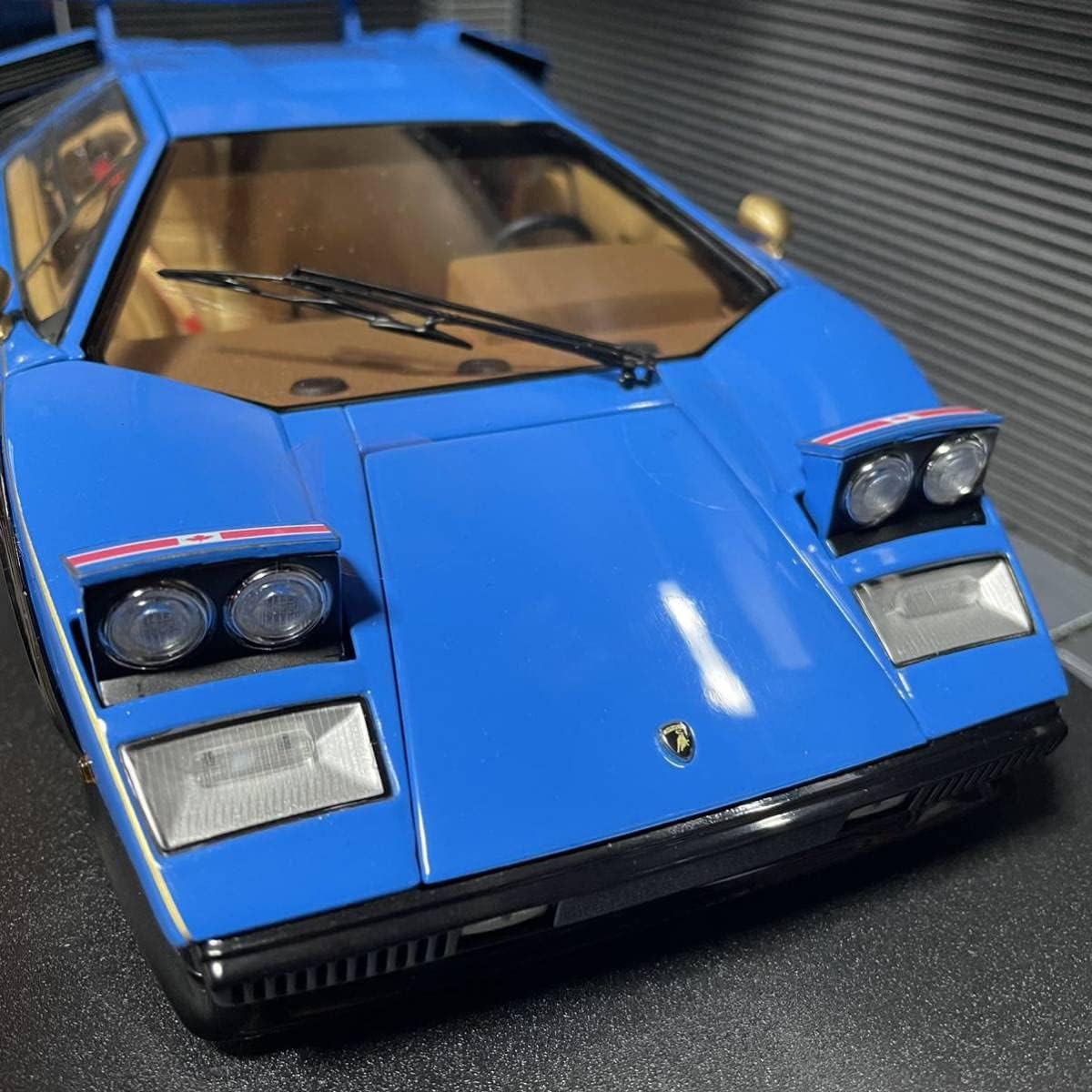 新しいコレクション ミニカー 京商 1 18 ランボルギーニ カウンタック