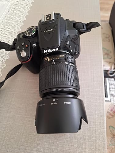 ニコンDX専用ズームレンズ55-200mm、ブラック