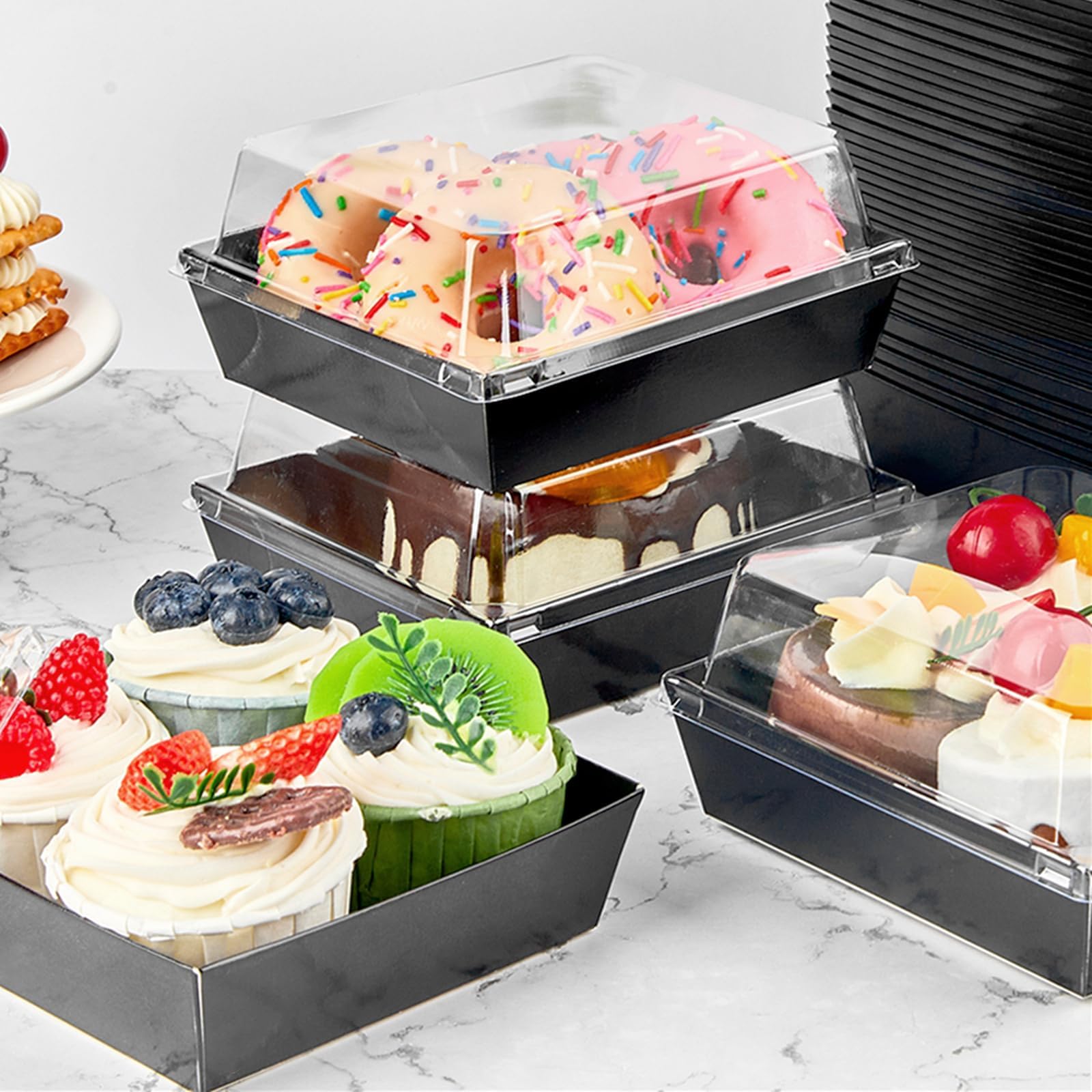 Ocmoiy Charcuterie-Boxen mit transparenten Deckeln, quadratisch, 12,7 cm, quadratisch, schwarz, Keksboxen, kleine Leckerli-Boxen für Kuchenscheiben, Gebäck, Sandwich, Dessert To Go, 100 Stück
