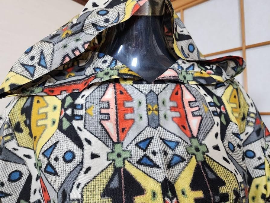 着物リメイク★米沢紬(正絹)チュニックワンピース Amazon.co.jp: 銘仙着物リメイクフード付きチュニックワンピース