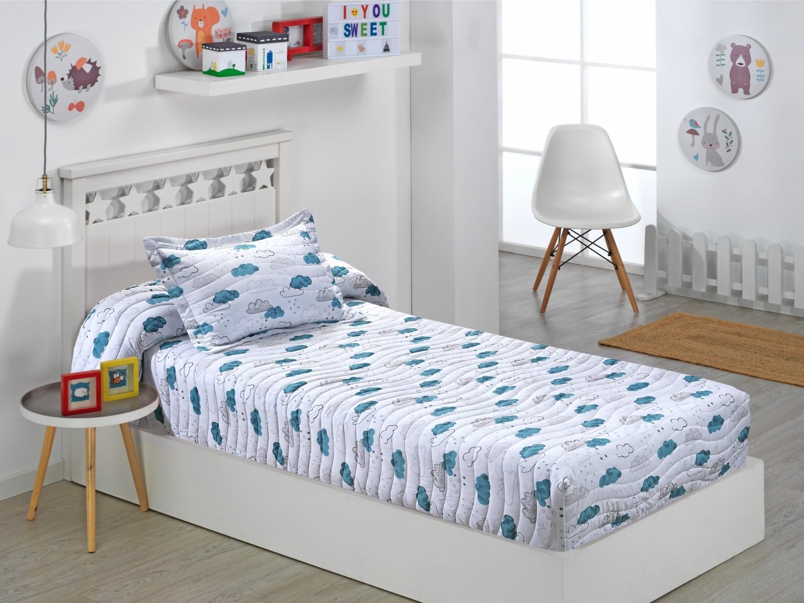 Colcha Bouti Ajustable Cama Nido Infantil y Juvenil de Verano Nubes Agua Color Único Talla Cama 90