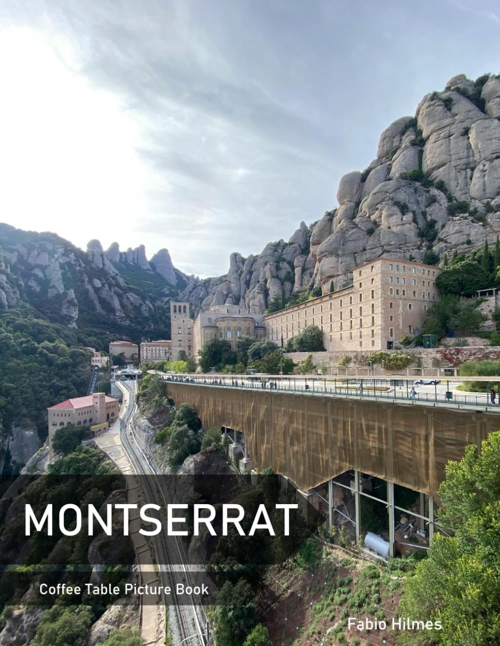 Montserrat: A Coffee Table Picture Book, An Ideal Gift for Travel and Tourism Enthusiasts, Promoting Relaxation and Meditation.
