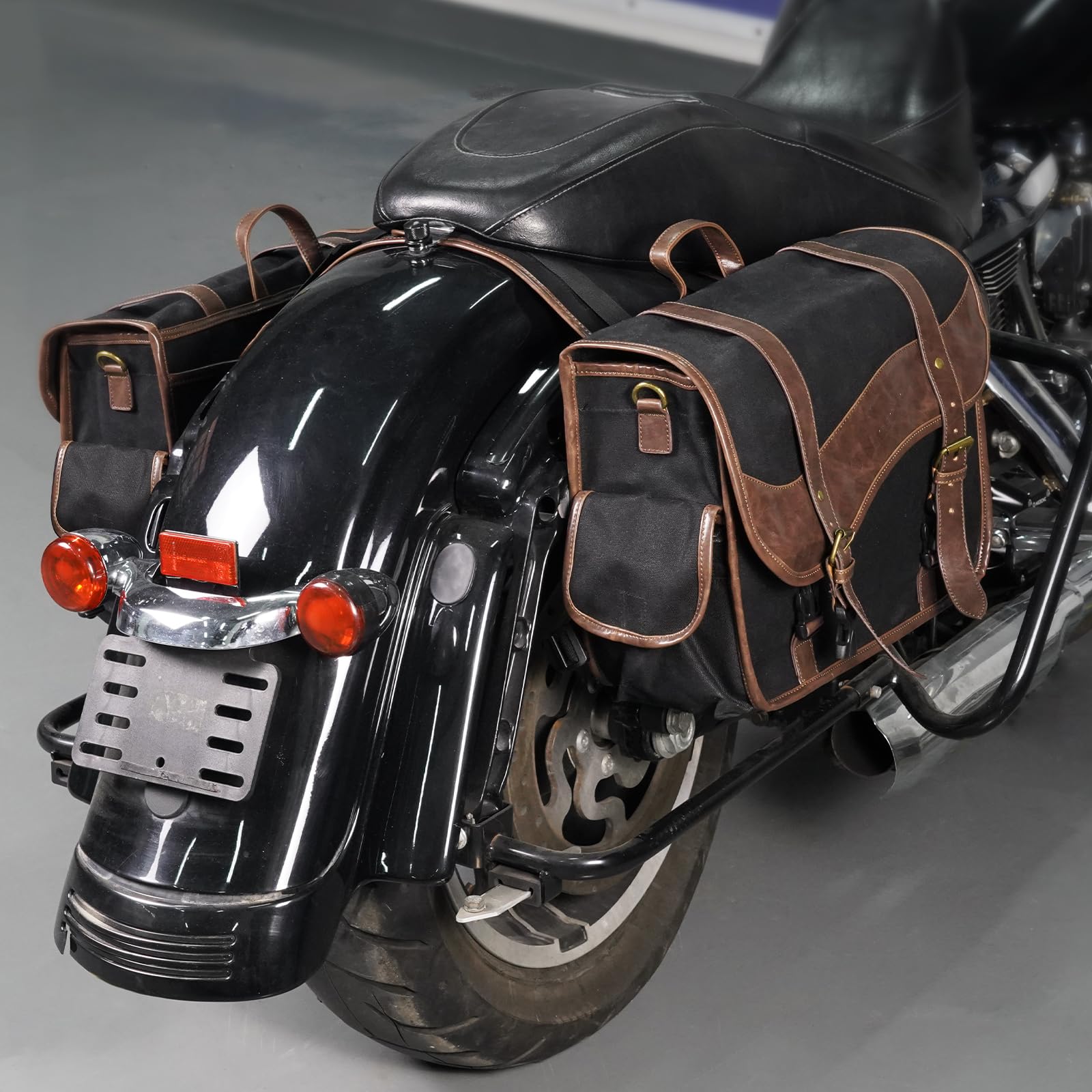 NICECNC Alforjas de sillín de Motocicleta Vintage en Lona Encerada al óleo, alforjas de Moto compatibles con Harley Adventure Street Glide (Negro)