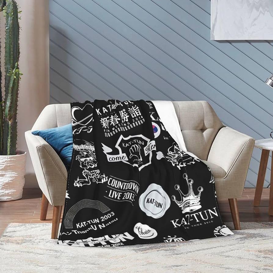 Amazon｜写真 Kat-Tun (8) フランネル毛布 シングル ブランケット