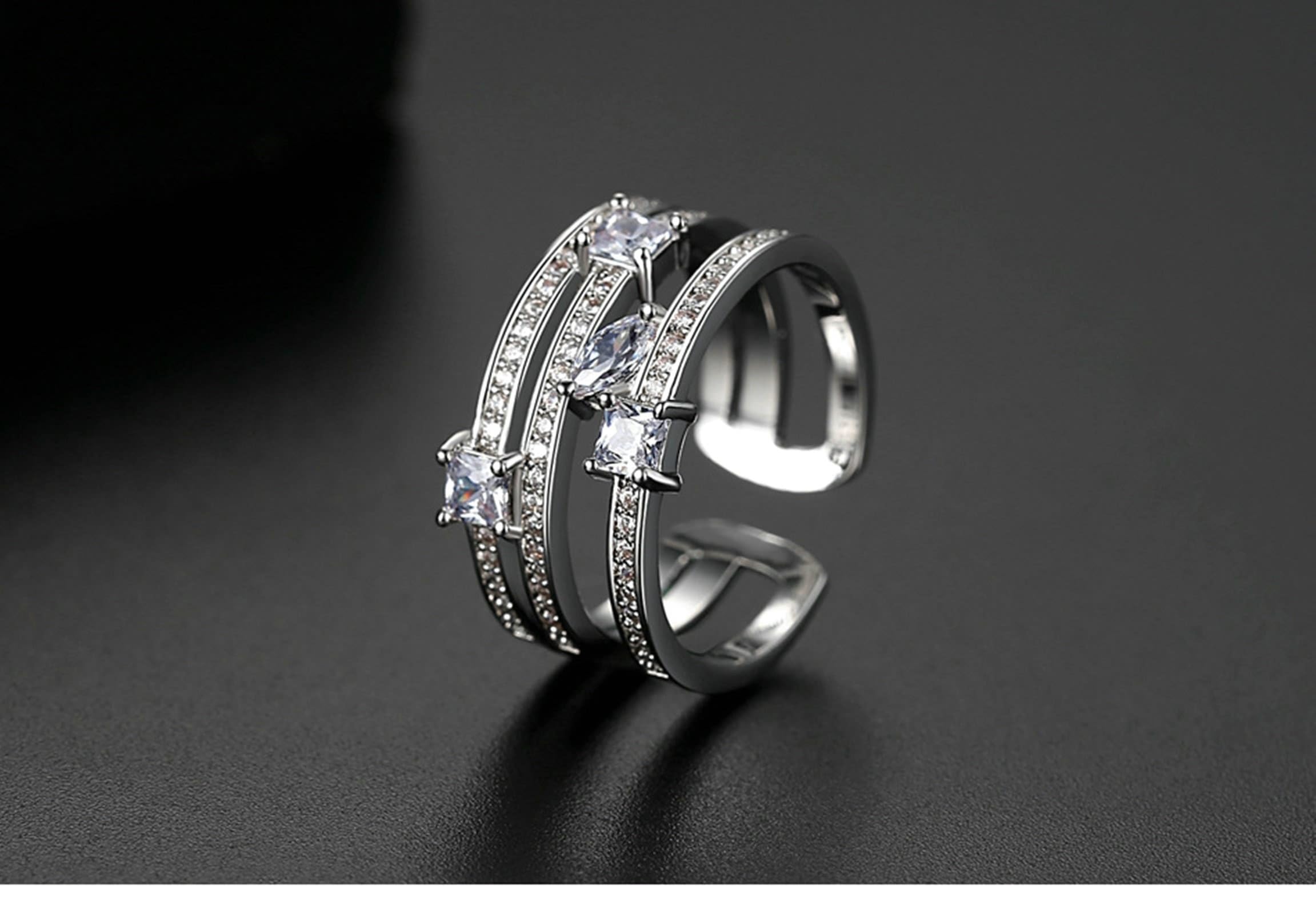 Obrączki ślubne prawdziwe białe złoto obrączka ślubna 18K niemetalowa pieczęć (tylko moda) diament laboratoryjny 3 warstwy z cyrkonią rozmiar H 1/2 popularne dla siostry biżuteria koktajlowa