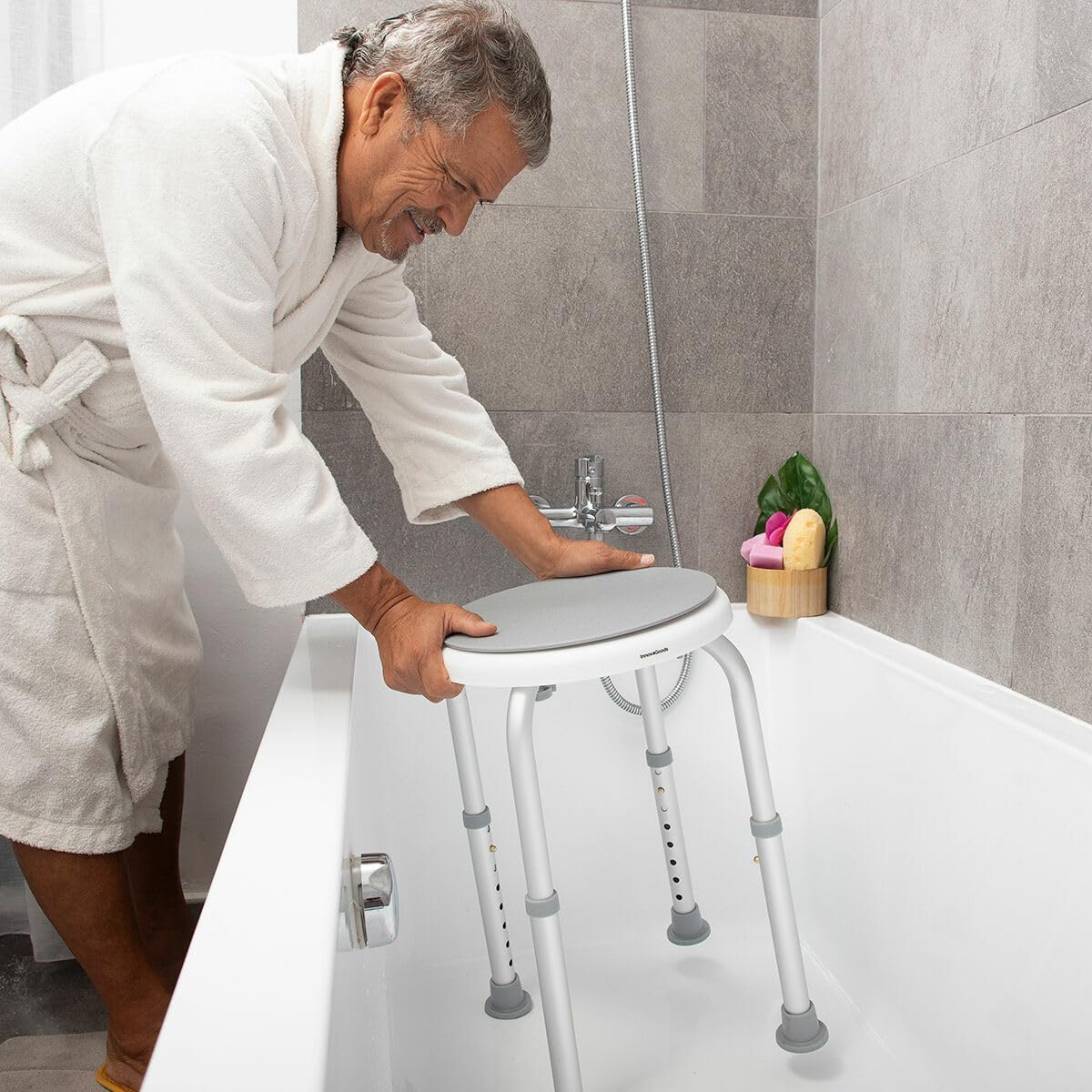 InnovaGoods® Taburete Baño Giratorio, Silla Ducha Personas Mayores con rotación de 360º, Taburete con 8 Niveles de Altura Ideal para Personas Mayores y Personas con Movilidad Reducida.