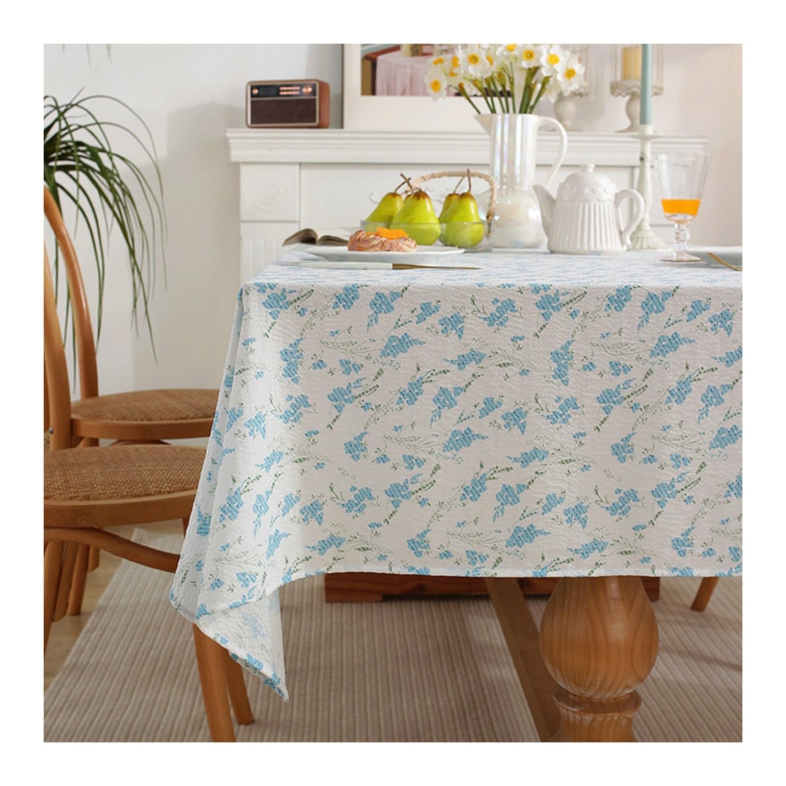 Nappe anti tache fleurs champêtres protection table bleue 135x180
