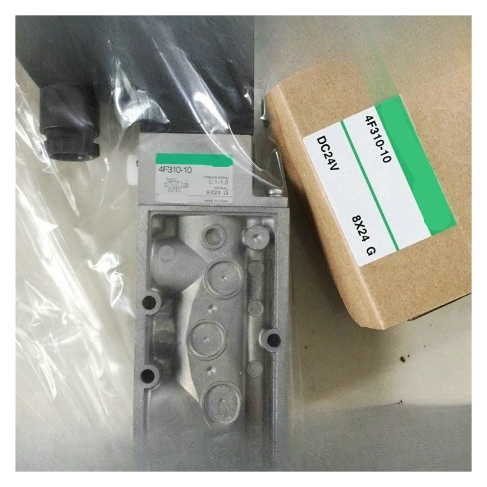 ELZNSQQK 1PCS 4F11008DC24V AC220V AC110V AC100V solenoid valve(4F110-08-DC24V)