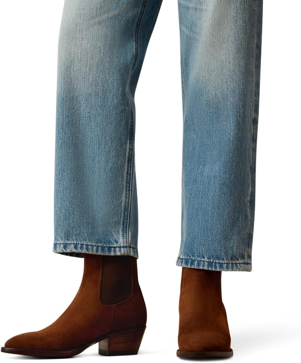 ARIAT Women's Ultra High Rise Cheyenne Yoke Tomboy Straight Leg Jean