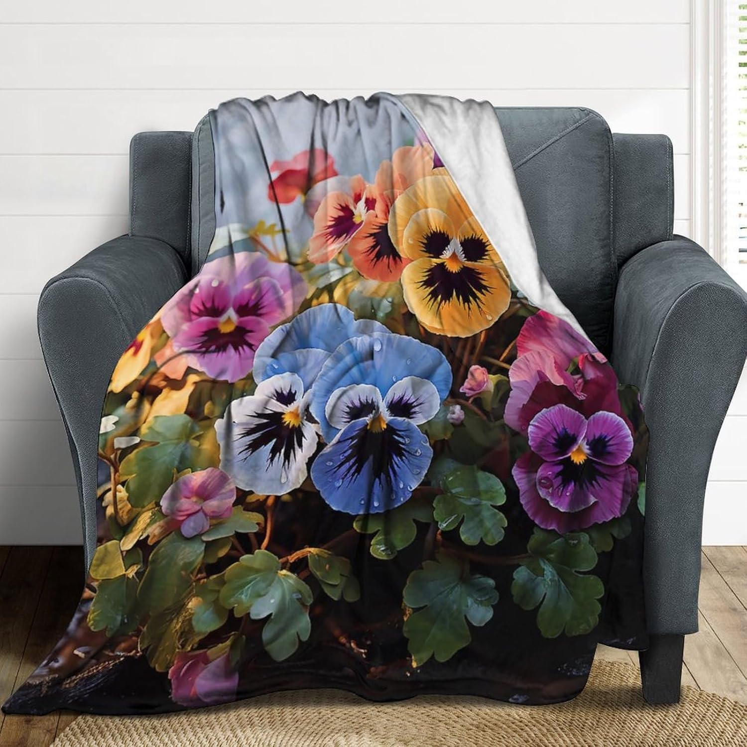 Throw Blanket Soft Cozy Flannel Blanket 50x60 Inches Pansy Flowers Bed Blanket Reversible Plush Blanket for Couch Lightweight Blankets Anti-Static Throw Blanket for Sofa