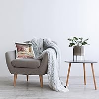 Vista 2 de Stupell Industries Lucia Heffernan - Almohada moderna con diseño de retrato de conejo, 18 x 18 pulgadas, color rosa