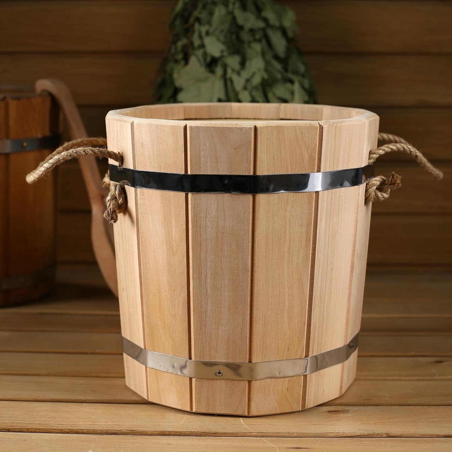 2.6 Gal Russian Sauna Bath Broom Venik Steamer Wooden Water Bucket, Linden Wood Sauna Spa Bucket Plastic Liner, Vintage Rustic Barrel Bucket with Rope Handle, Round Wooden Bucket