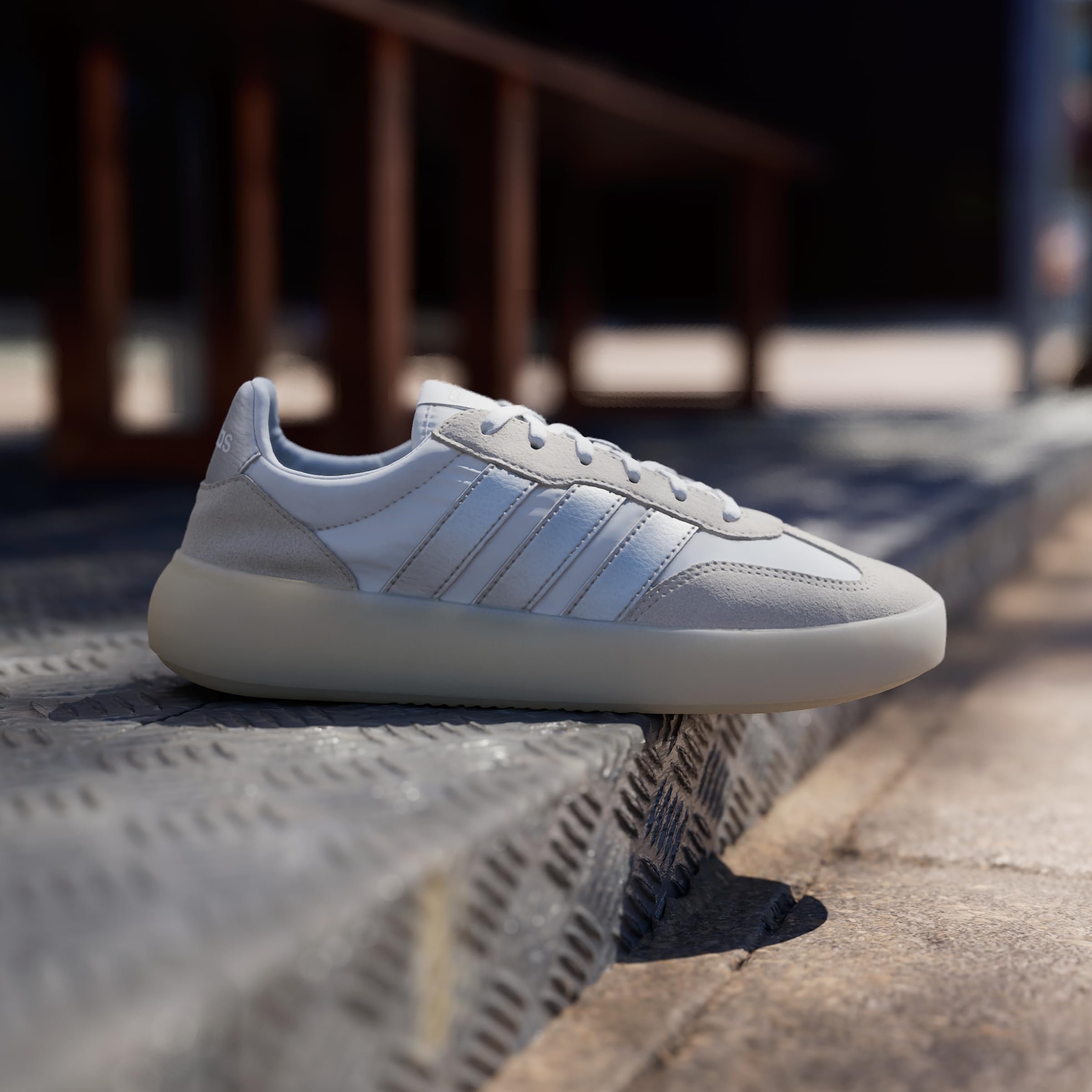 adidas Women's Chaussure Barreda Decode
