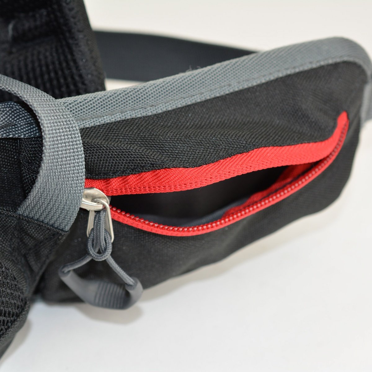 Husky Rucksack Expedition Scape Rucksack 38 Liter-schwarz mit Rot