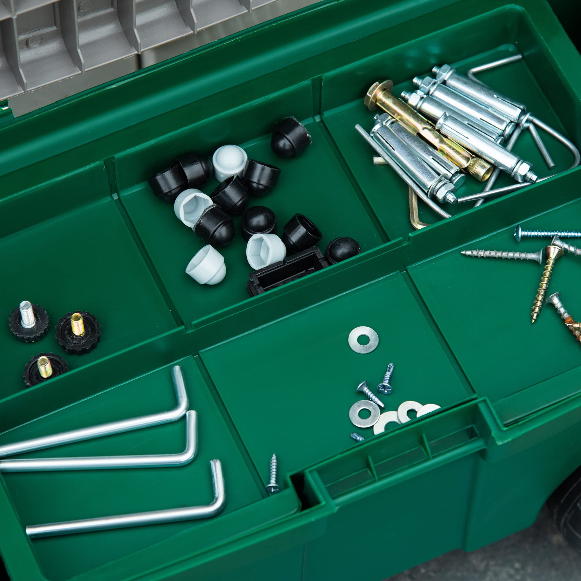 Outsunny - Taburete de jardín, caja de herramientas, 2 en 1, caja de herramientas, bandeja compartimentada, 4 ruedas, 2 asas, PP gris y verde