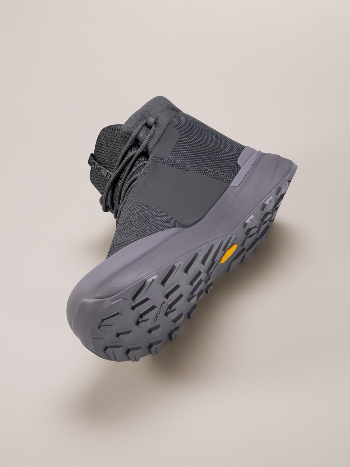 Arc'teryx Kopec Mid GTX Boot Men's | Mid-Height Hiking and Trekking Mens Shoes | Megagrip Outsole - Waterproof Shoe