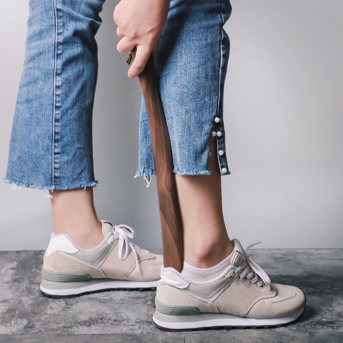 Buty do stóp Małe buty dziecięce Małe buty z litego drewna do domu Przenośny chodzik z krótkim rękawem Mały but do domu Długi róg Rękojeść dla osób