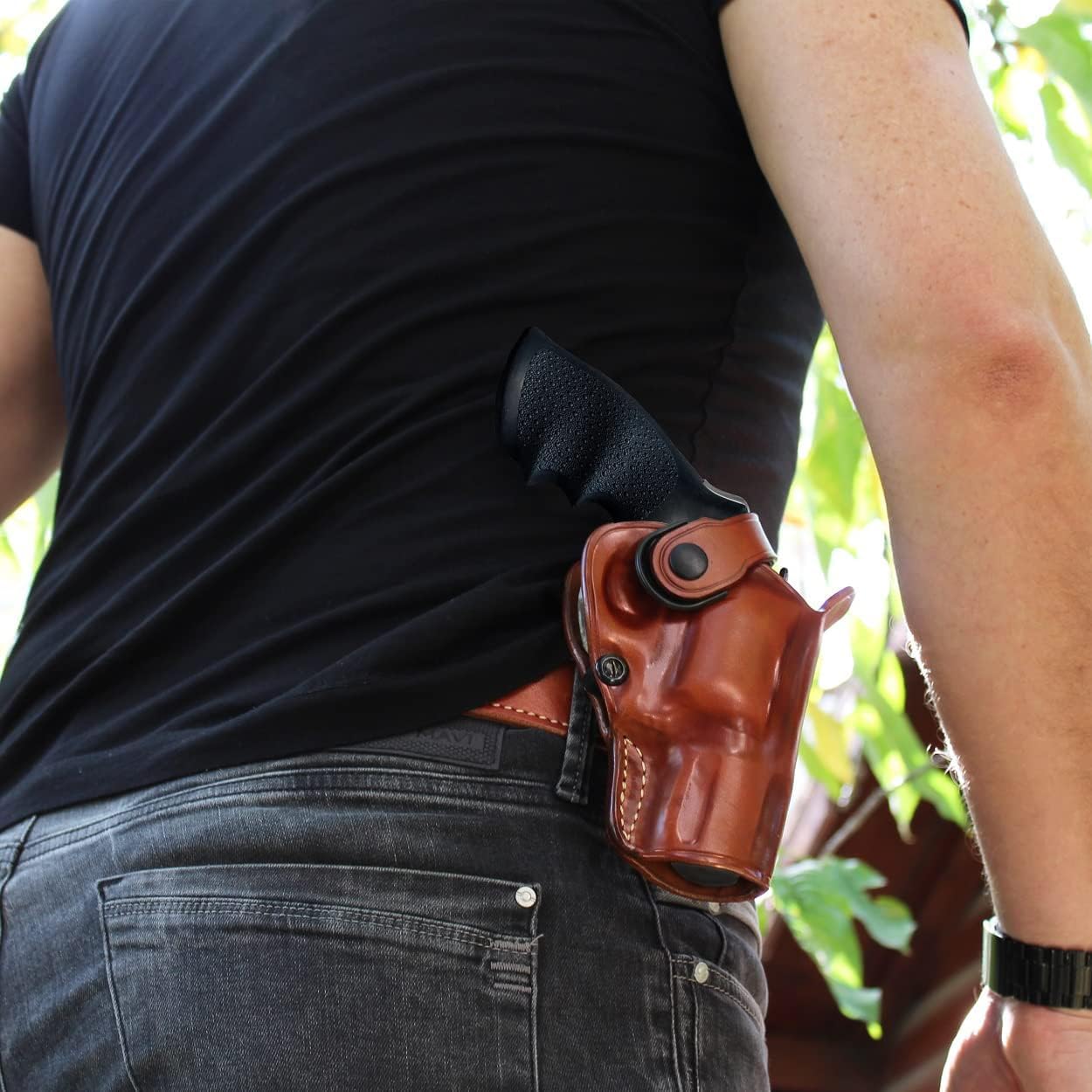 Masc OWB Leather Paddle Revolver Holster with Retention Strap, Fits N-FR .44 Model 629 Classic Full Underlug 3-inch, Right Hand Draw, Brown #1486#