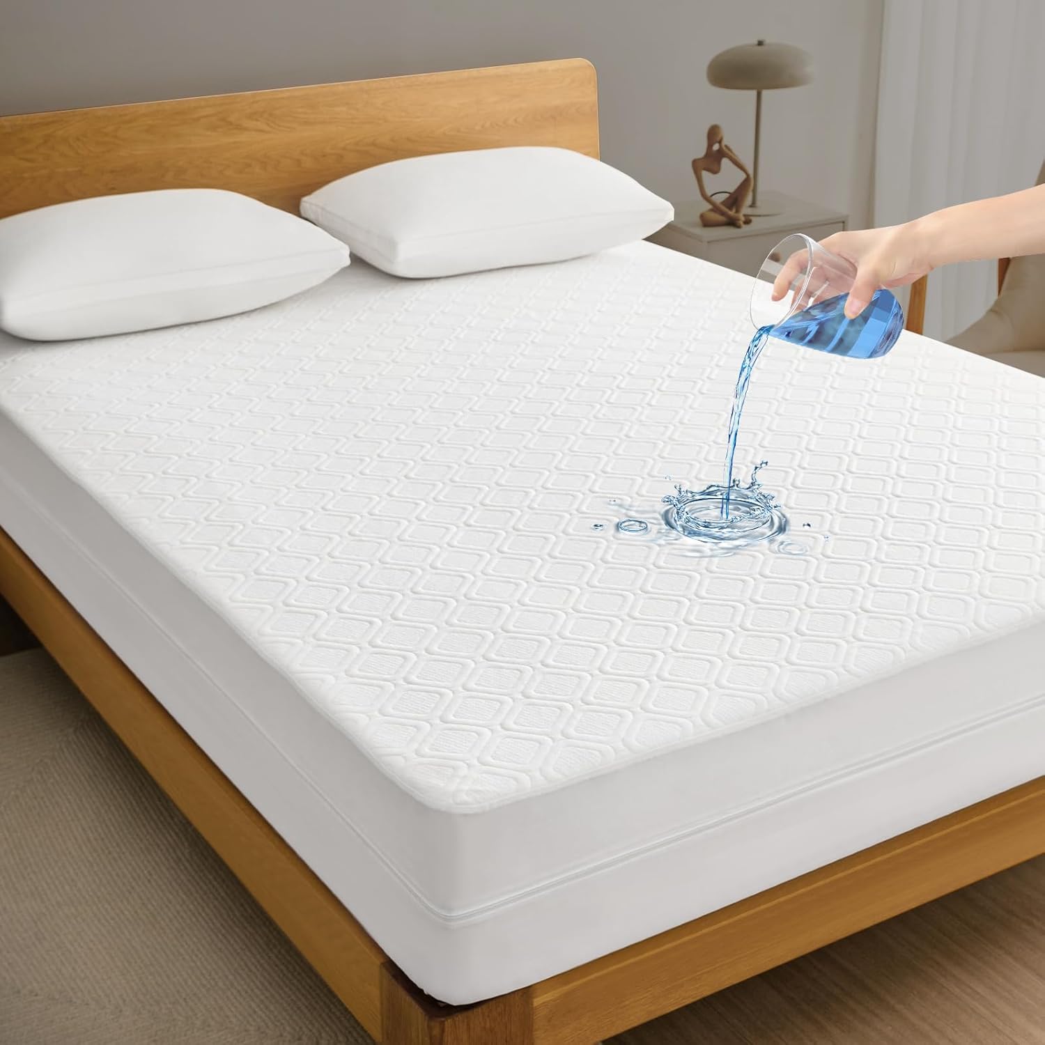 Reaks Full Size Mattress Protector Waterproof Zippered