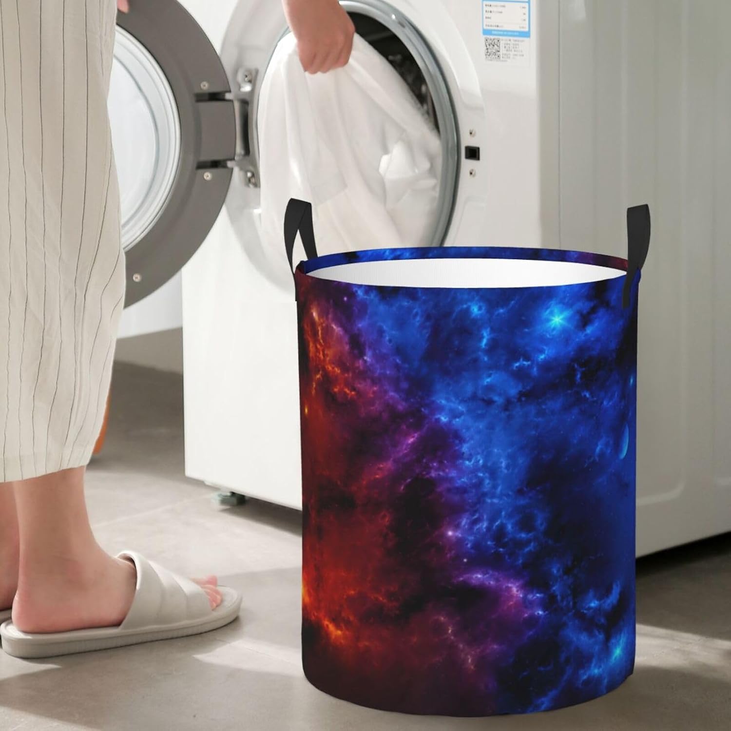 Red And Blue Sky Print Circular Protable Storage Bin,Basket For Laundry Hamper With Handles Bedroom Clothes