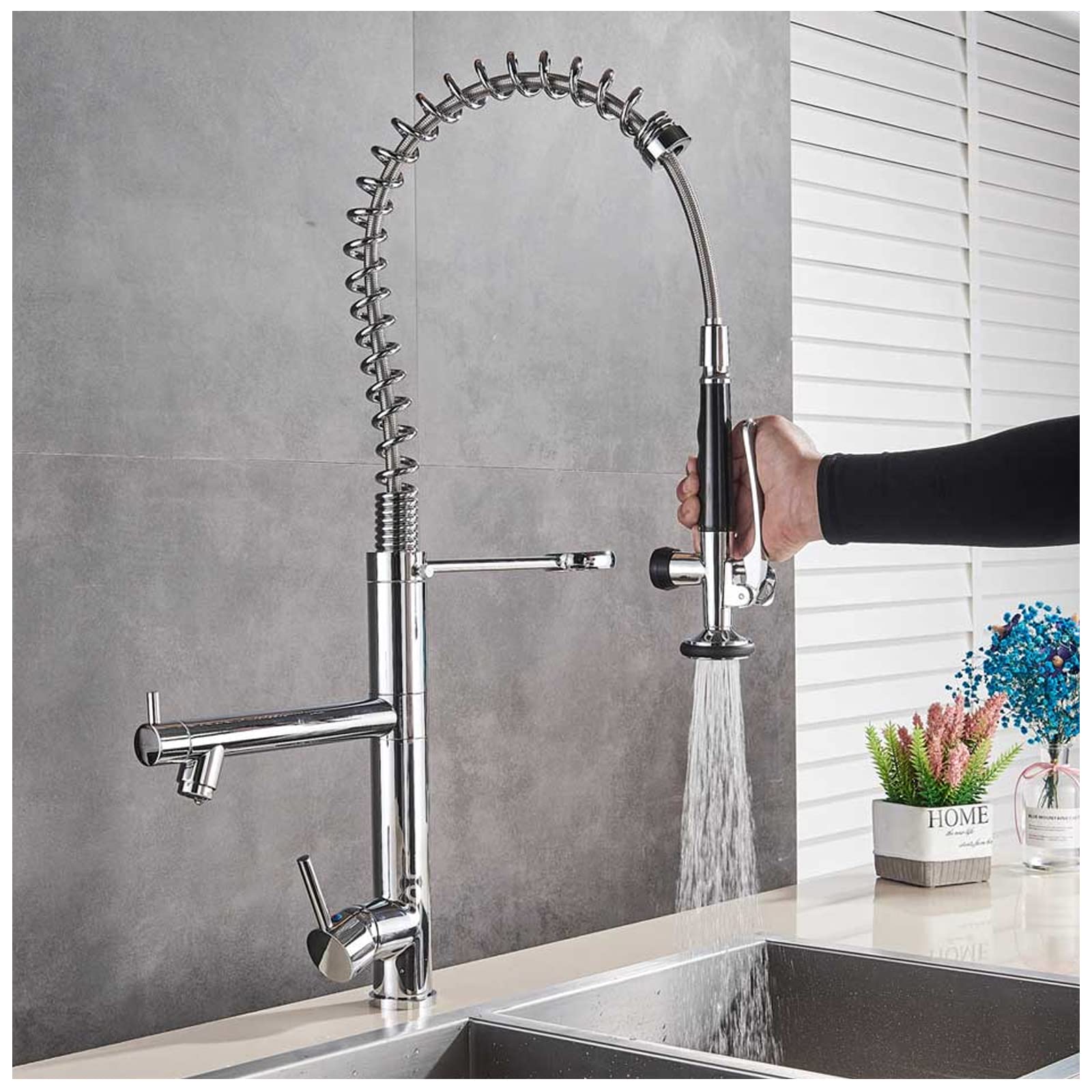 Robinet de cuisine commercial en laiton massif durable pour évier moderne
