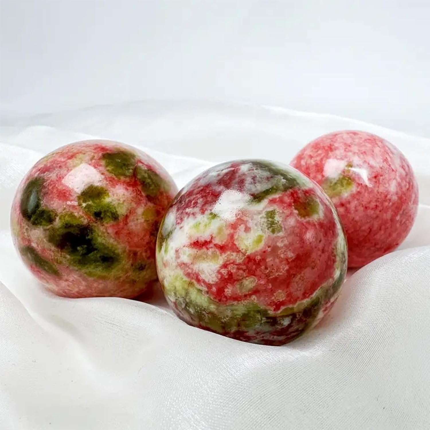 Crystal Rose Stone Ball Crystal Divnation Sphere Feng Shui Crystal Sphere Ornaments for Balance Yoga Home Office Decoration,60~65mm