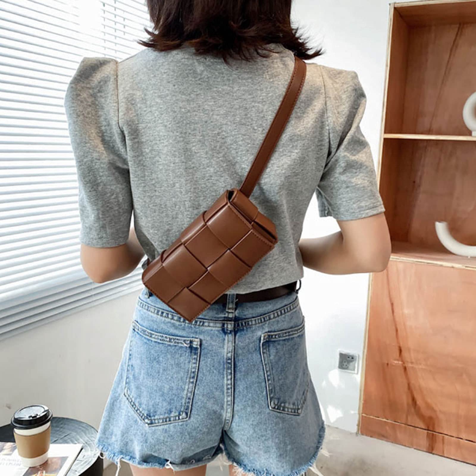 Nerka z klapką, regulowana torebka damska, torba na klatkę piersiową, torba typu crossbody, skóra PU, tkana, pasek na talię (żółta)