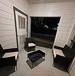 Review Image by Saily Moreno Saily Moreno