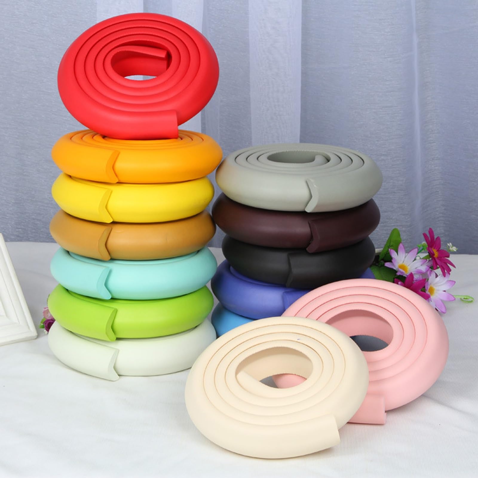 Protezione for bordi angolari a forma di L - Paraurti autoadesivo da 5 m for mobili di diverse dimensioni - Set di schiuma a prova di bambino e cassaforte(Light green,20M)