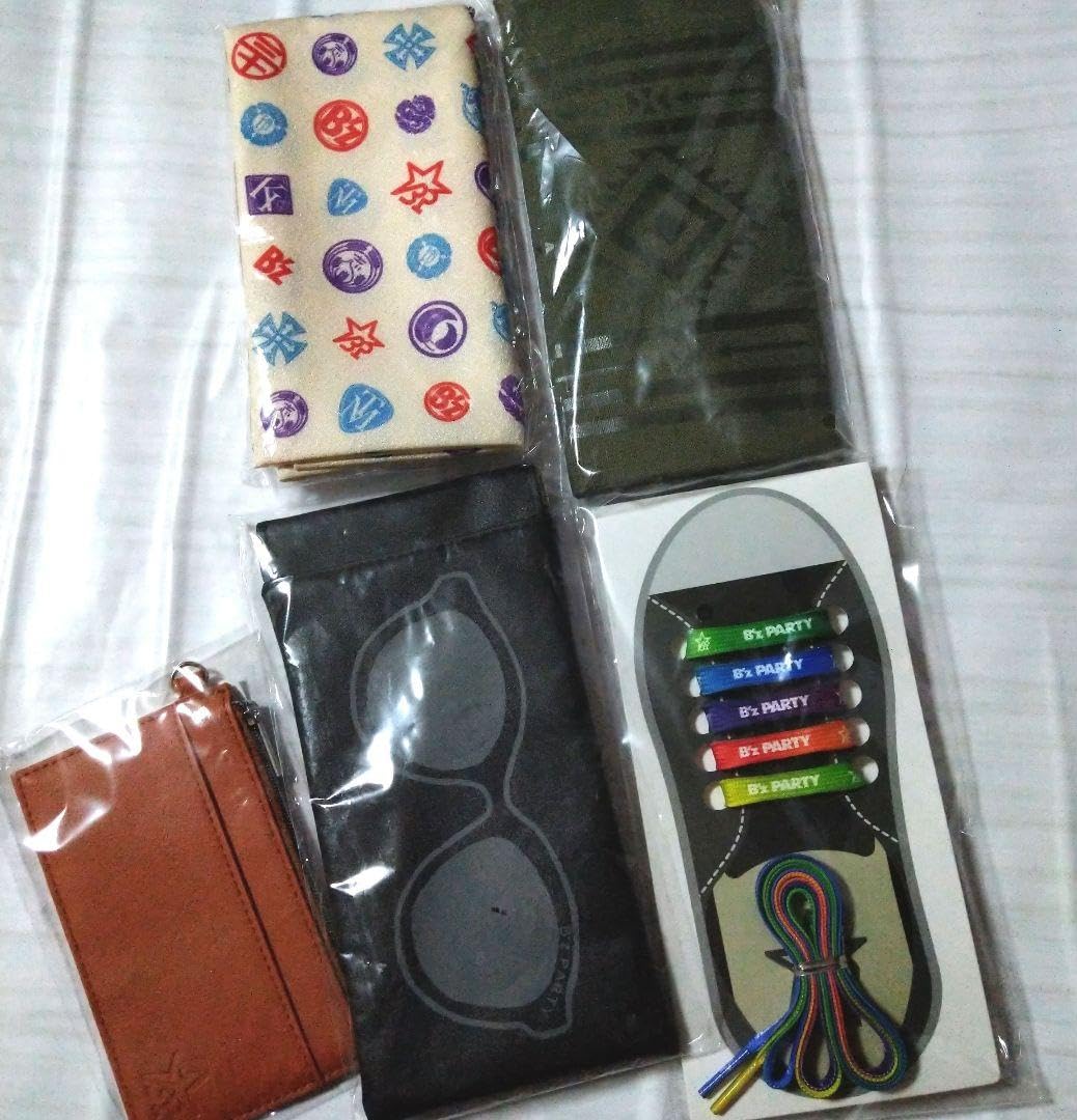 B'zファンクラブ Amazon.co.jp: B'zファンクラブ継続特典5点 : Toys & Games