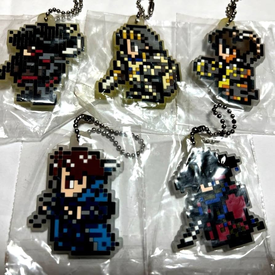 FF クラウド　マスコット　ストラップ Final Fantasy VII Rebirth Rubber Keychain Strap Cloud Strife