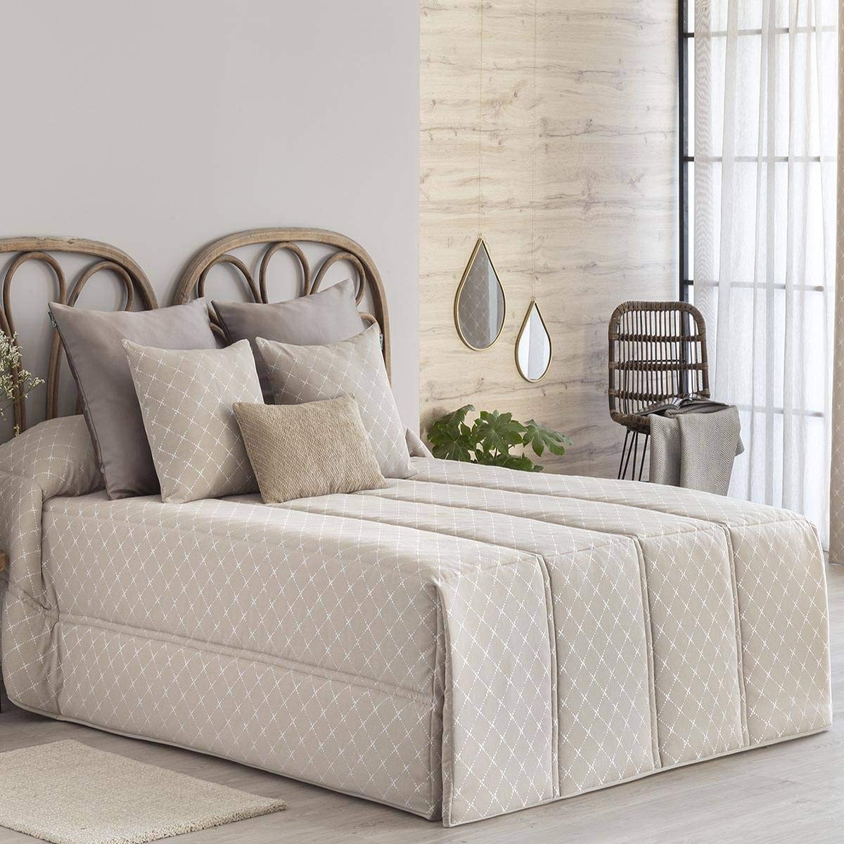 Confecciones Paula Lanovenanube - Edredón conforter Avila - Cama 135Cm - Color Beig