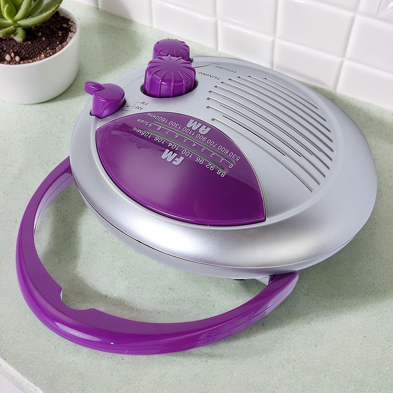 Radio De Baño | Altavoz Impermeable para Ducha | Pequeño Colgable con Altavoz y Perilla de Volumen para Baño Cocina Hogar Exterior