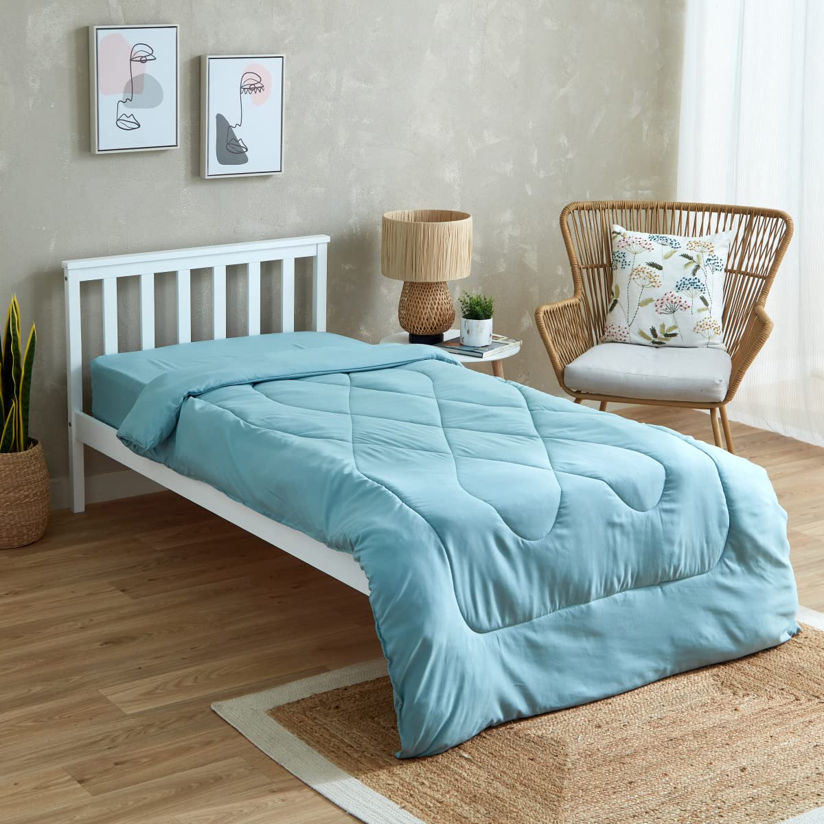 Axis Solid Single Microfibre Comforter - 135x220 cm