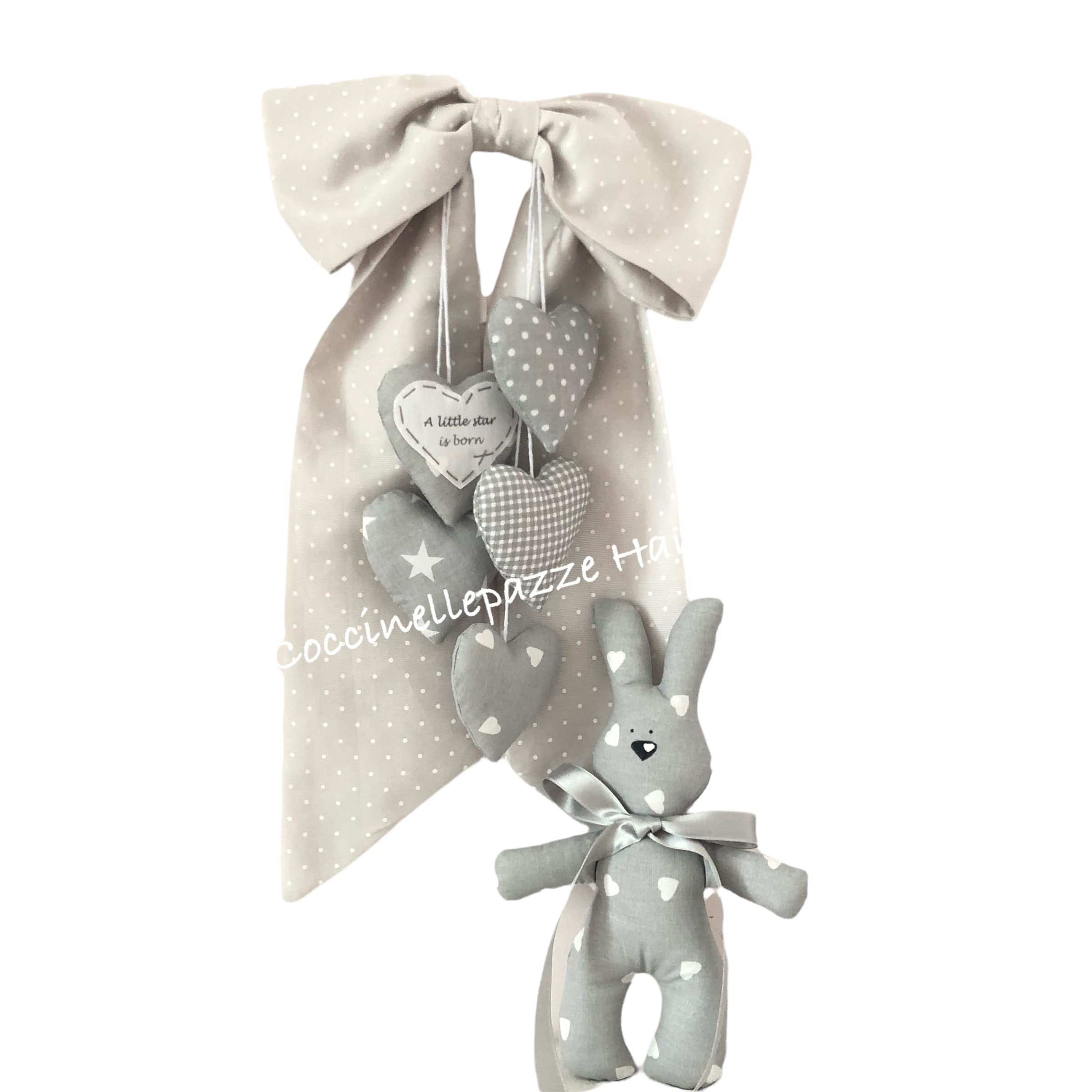 FIOCCO NASCITA CON ORSETTO O CONIGLIO DOUDOU STACCABILE E CASCATA DI CUORI - ANNUNCIO BABY - COLORI E TESSUTI A RICHIESTA 6 CUORI.
