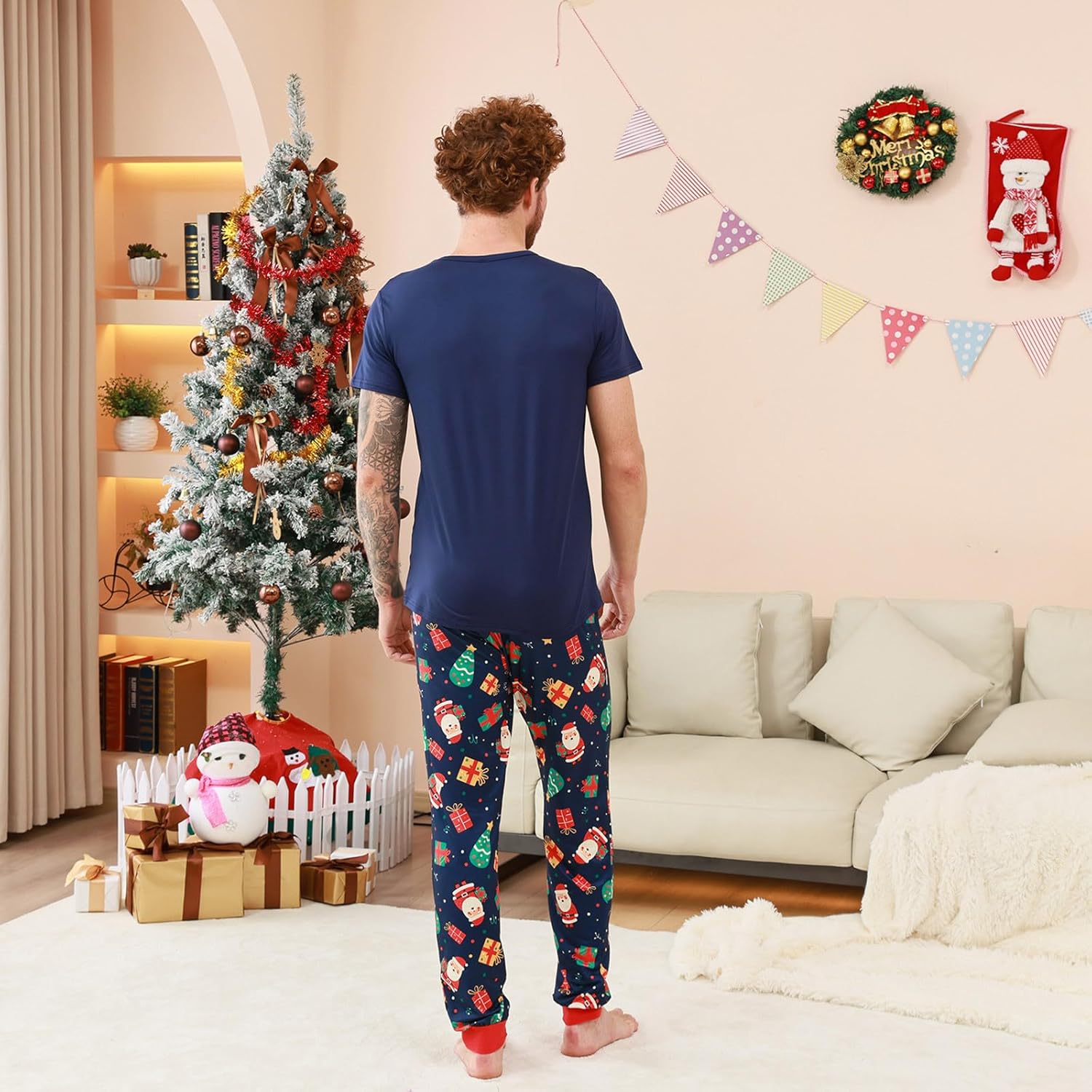 YRAETENM Family Christmas Pajamas Matching Sets Short Sleeve Tee and Pants Loungewear Holiday Xmas Party Pj's Jammies Sets