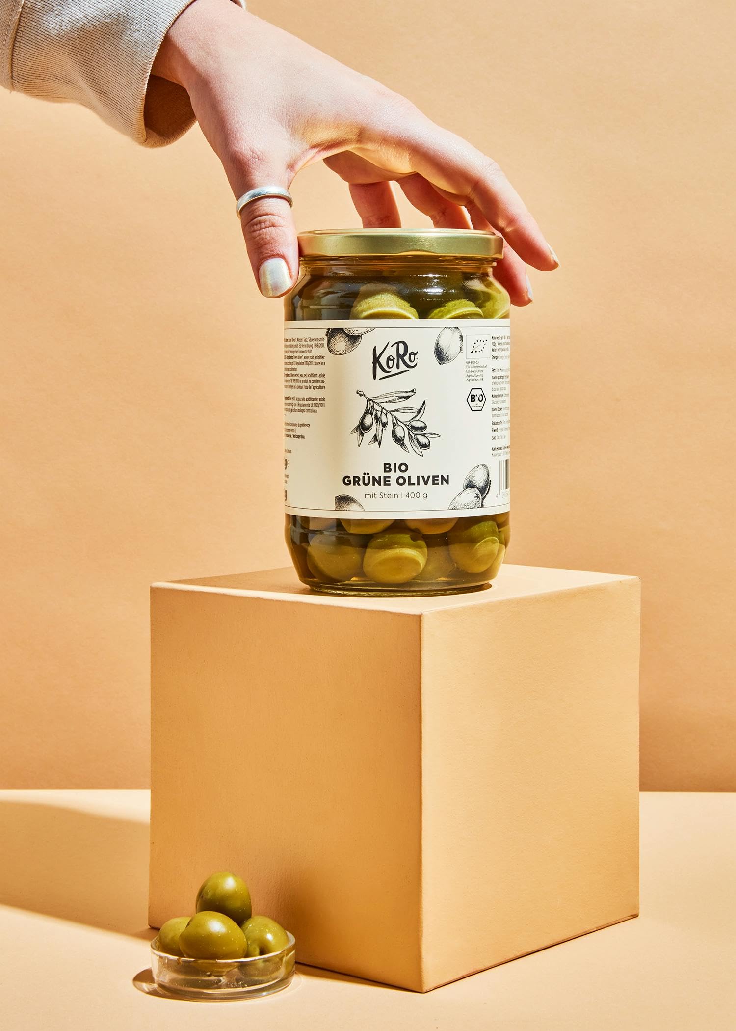 KoRo - Olives vertes Bio avec noyau 6 x 400 g - Sans conservateurs - Goût piquant intense - Grand format