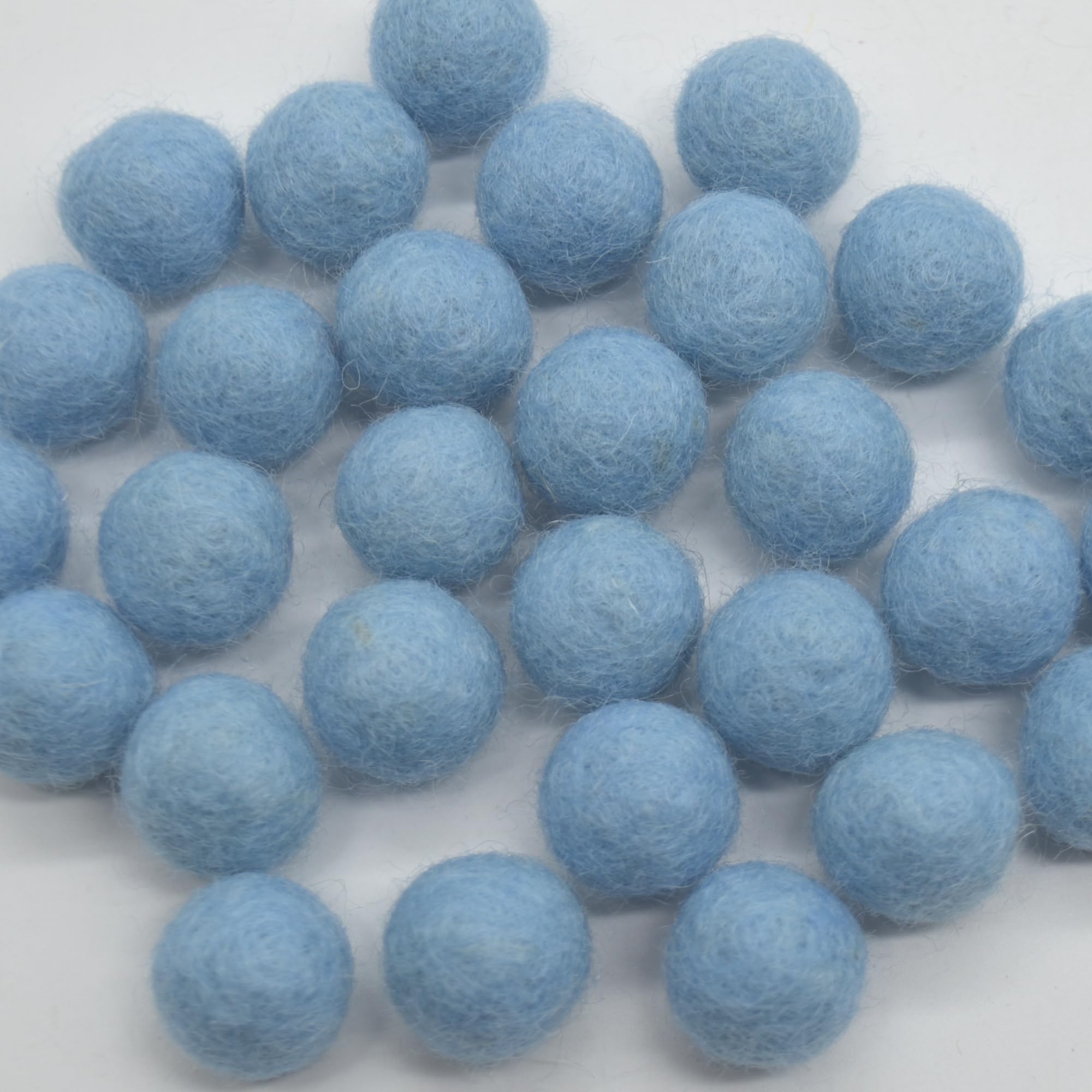 Oriental Direct based in West Yorkshire 100% Wool Felt Balls - 1.5cm - 25 Felt Balls - Light Blue