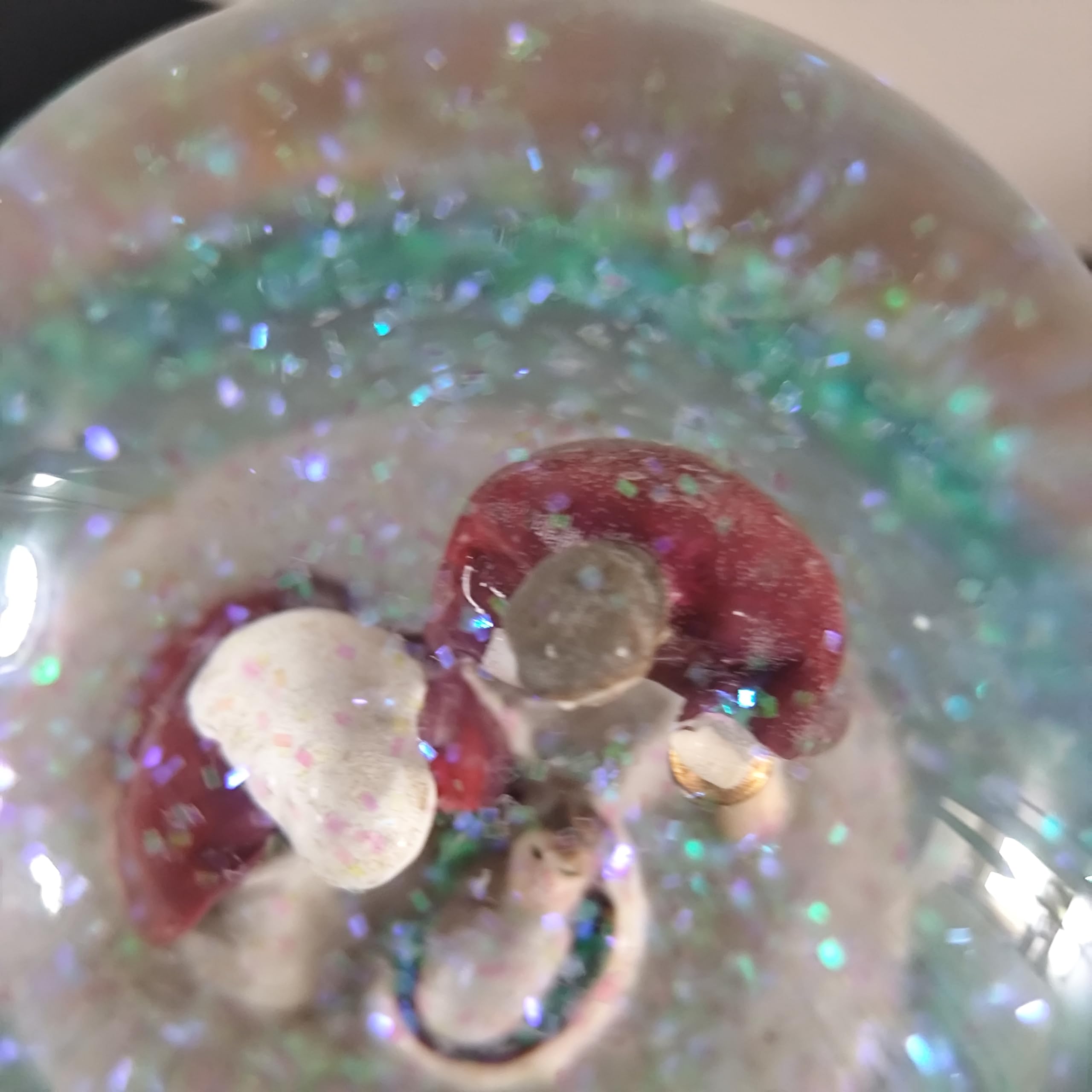 Heaven Sends Boule à neige dorée avec musique - Crèche de Noël - Décoration de Noël avec dôme d'eau pailleté et mélodie traditionnelle