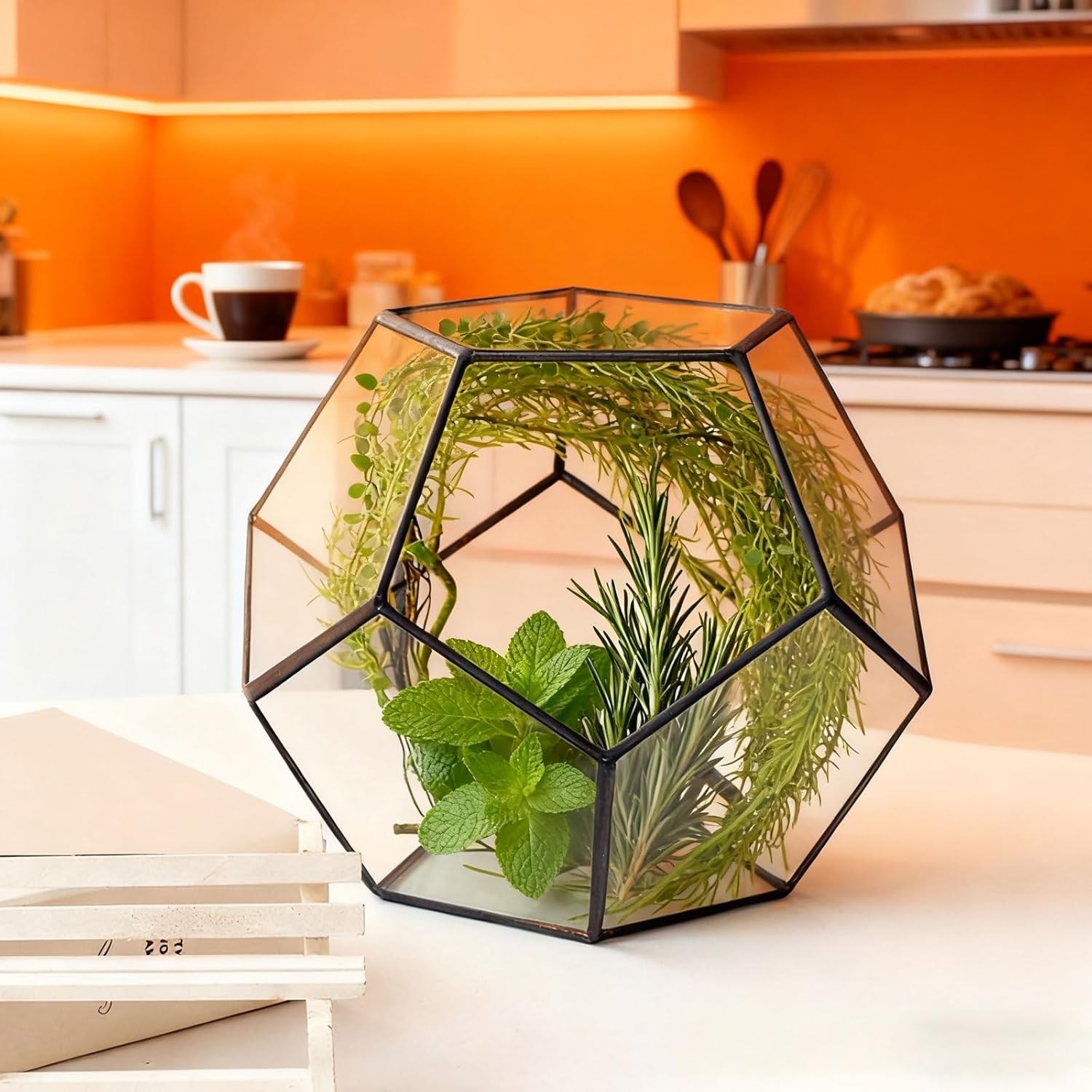Geometric Glass Terrarium for Succulents Air Plants, Modern Home Decor Planter with Tin Frame, Ideal for Indoor Gardening Wedding Centerpieces(Gold)