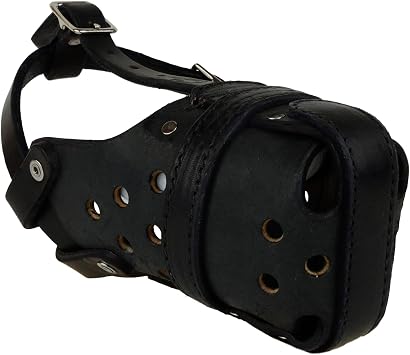 كمامة كلب الشرطة الجلدية RedLine K-9 متوسطة الحجم