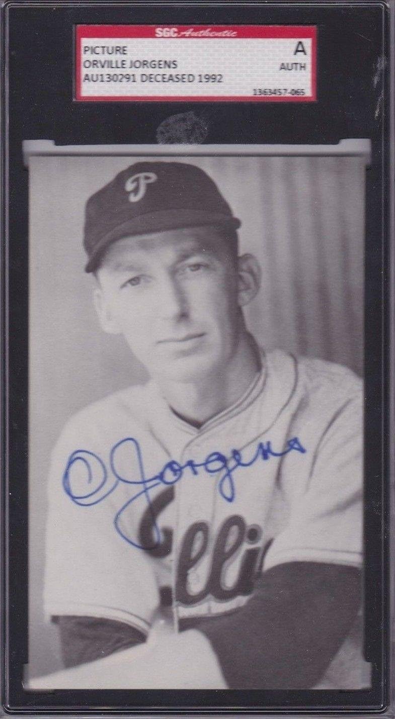 Hoyt Wilhelm | PSA AutographFacts