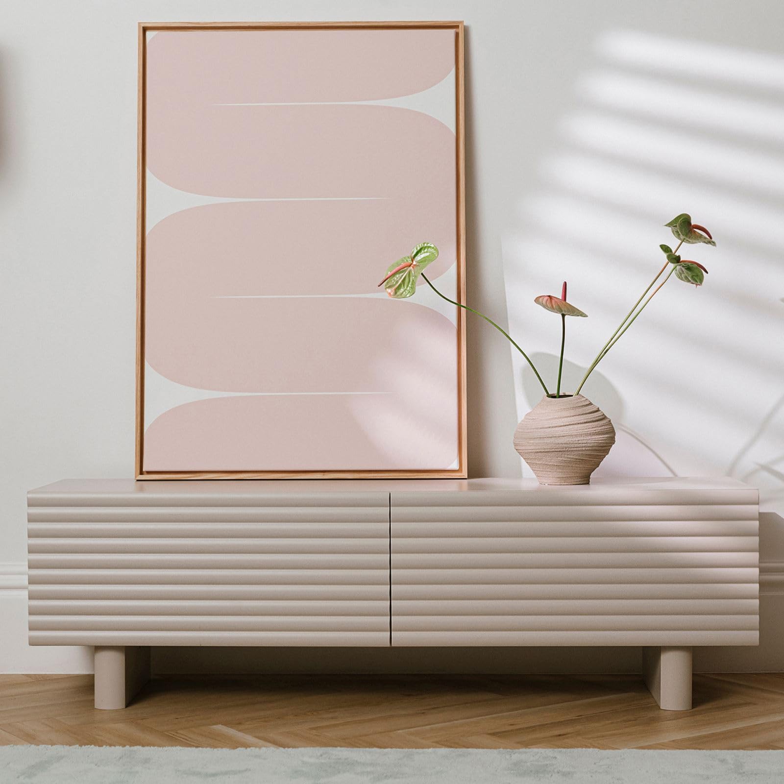 IDIMEX Meuble TV Turku L 150 cm avec 2 Portes Style Cannelé Couleur Blanc Cachemire, Design Moderne et Façade Rainurée, pour Téléviseurs de 32" à 65"